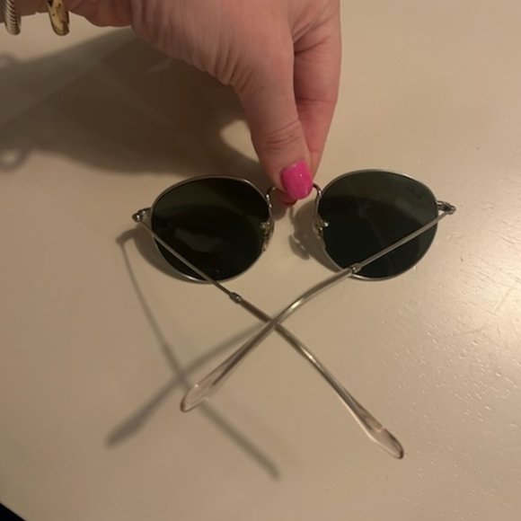 Ray-Ban Round Mirror Sunglasses - Picture 2 of 3